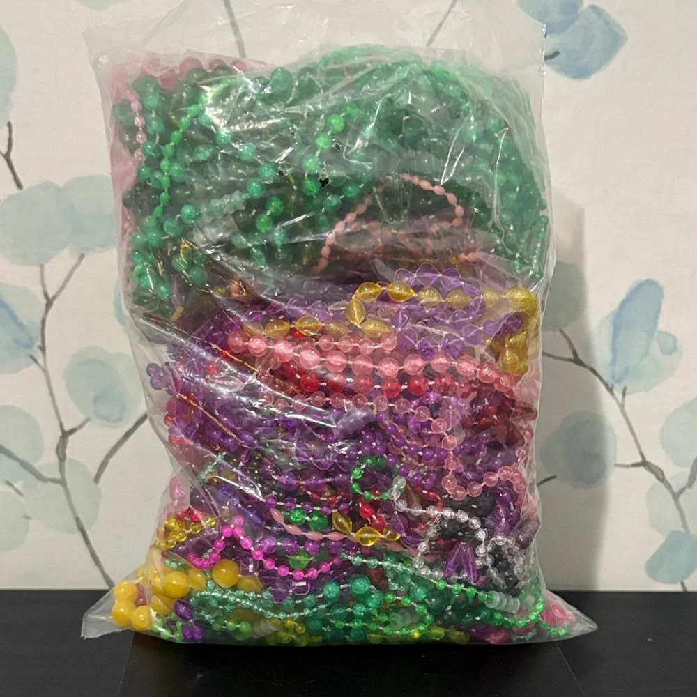 Mardi Gras Throw Beads 2lbs Bag